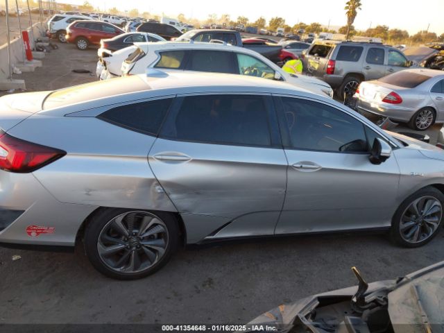 JHMZC5F15JC018312 Honda CLARITY PLUG-IN HYBRID