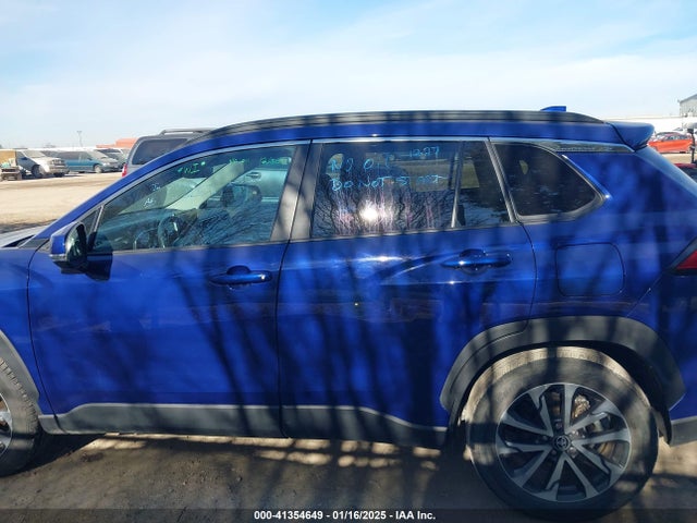 Toyota Corolla Cross Xle 2023 7MUEAAAG8PV053496 Image 14