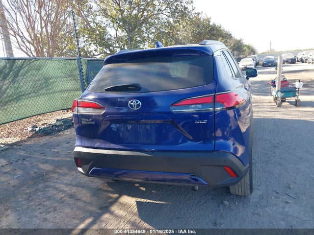Toyota Corolla Cross Xle 2023 7MUEAAAG8PV053496 Image 16