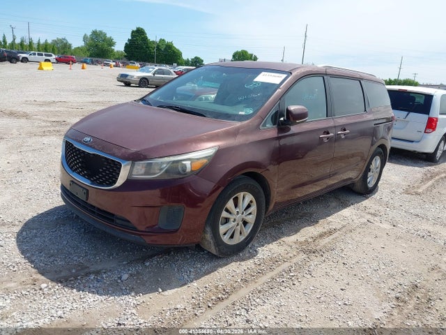 KIA SEDONA LX 2016 KNDMB5C10G6121308 Image 2