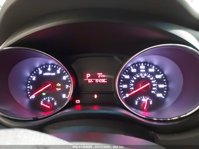 KIA SEDONA LX 2016 KNDMB5C10G6121308 Image 7