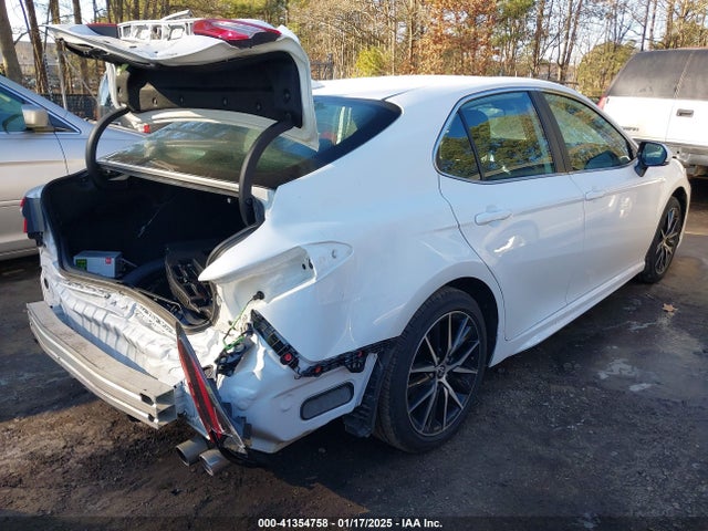 Toyota CAMRY SE 2024 4T1G11AK5RU243385 Image 4