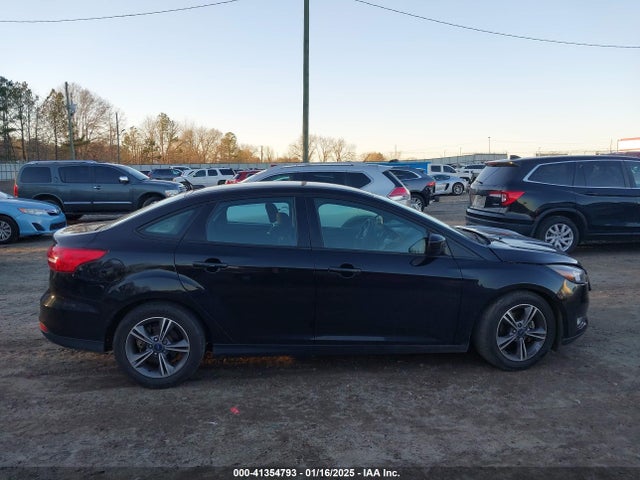 Ford FOCUS SE 2018 1FADP3FE2JL208789 Image 13