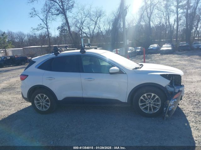 1FMCU0G66LUC61122 Ford ESCAPE SE