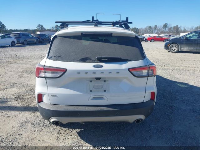 1FMCU0G66LUC61122 Ford ESCAPE SE