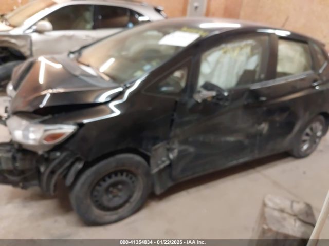 JHMGK5H56HS018975 Honda FIT LX