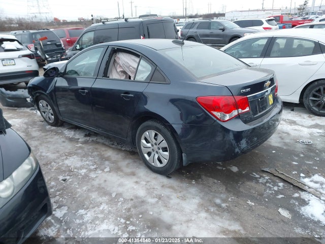 Chevrolet Cruze Ls Auto 2015 1G1PA5SG0F7205524 Image 3
