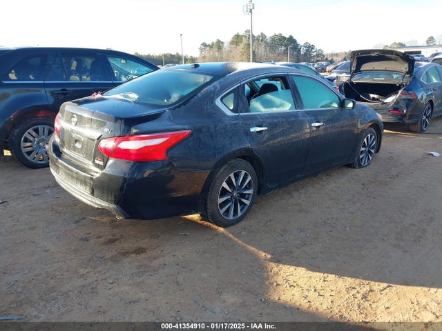 1N4AL3AP9HC238325 Nissan Altima 2.5 Sv