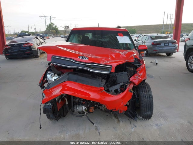 KIA SOUL + 2017 KNDJP3A58H7459226 Image 11