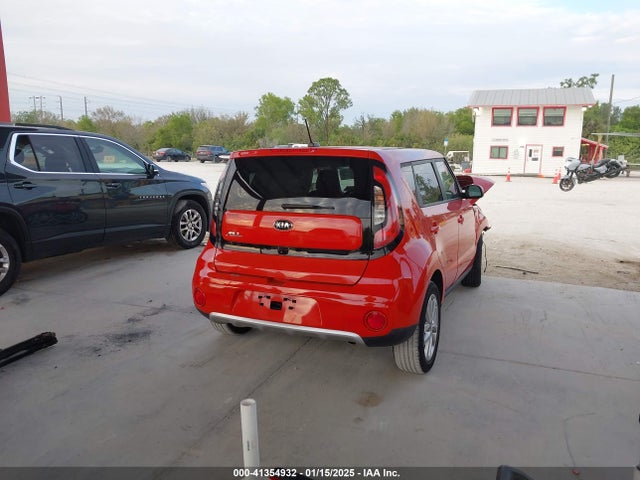 KIA SOUL + 2017 KNDJP3A58H7459226 Image 4