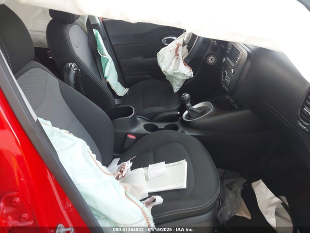 KIA SOUL + 2017 KNDJP3A58H7459226 Image 5