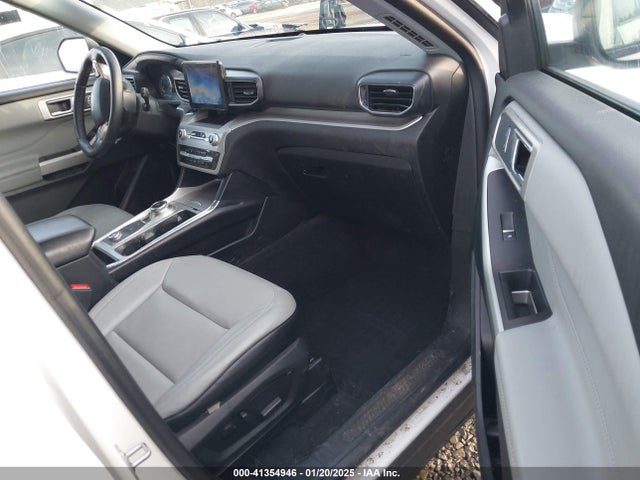 Ford EXPLORER XLT 2021 1FMSK8DH6MGB96472 Image 5