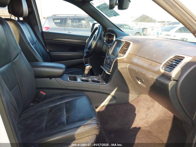 1C4RJFAG1GC396208 Jeep Grand Cherokee Laredo