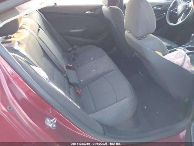 1G1BE5SM5H7189957 Chevrolet Cruze Lt Auto