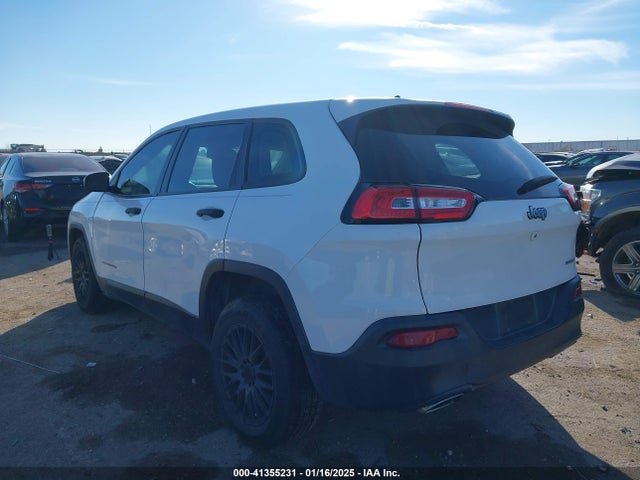 1C4PJLAS4GW329417 Jeep Cherokee Sport