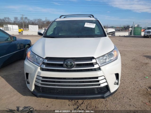 5TDJZRFH2JS891838 Toyota Highlander Xle