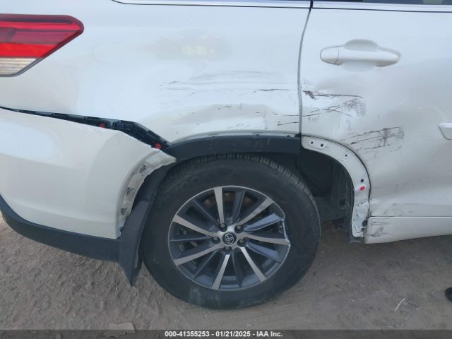 5TDJZRFH2JS891838 Toyota Highlander Xle