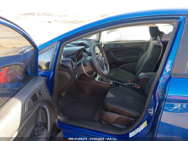 Ford FIESTA SE 2018 3FADP4BJ2JM124737 Image 5