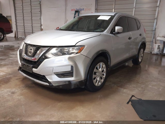 Nissan ROGUE S 2017 KNMAT2MT2HP590796 Image 2