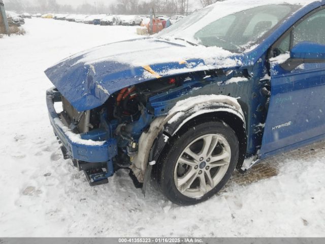 3FA6P0UU8JR122342 Ford Fusion Hybrid S