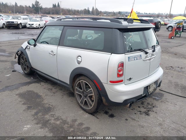 2013 MINI CLUBMAN WMWZG3C56DT575961 Photo 2