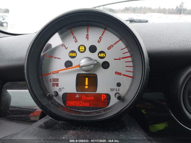 2013 MINI CLUBMAN WMWZG3C56DT575961 Photo 6