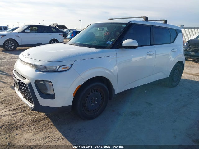 KIA SOUL LX 2020 KNDJ23AU2L7020313 Image 2