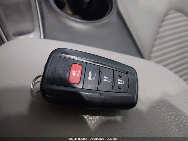 4T1T11AK6PU168627 Toyota CAMRY SE