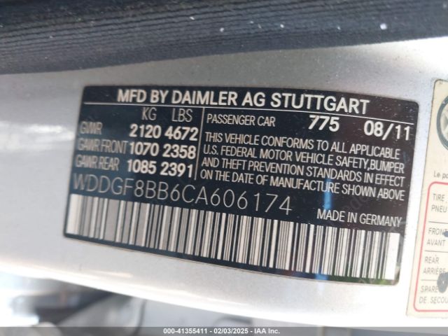 2012 MERCEDES-BENZ C 300 WDDGF8BB6CA606174 Photo 8