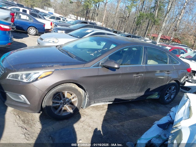 Hyundai SONATA SE 2016 5NPE24AFXGH407332 Image 14
