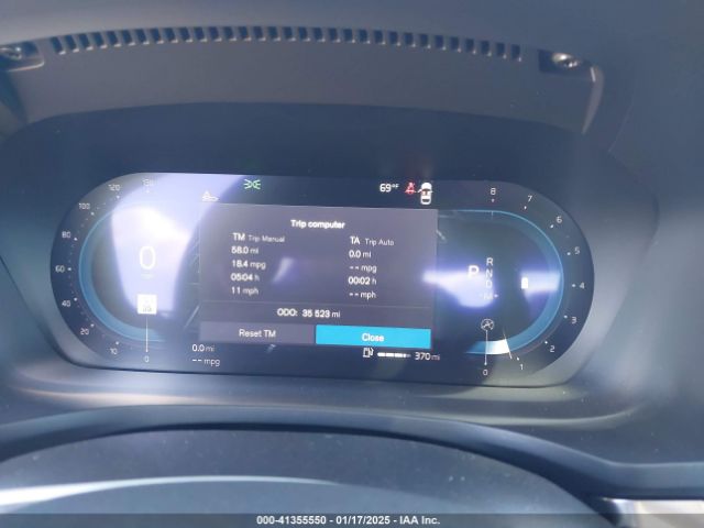 7JRL12TL4RG281026 Volvo S60 B5 Plus Dark Theme