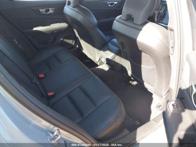 7JRL12TL4RG281026 Volvo S60 B5 Plus Dark Theme