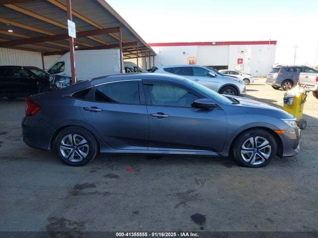Honda Civic Lx 2018 2HGFC2F54JH601975 Image 14