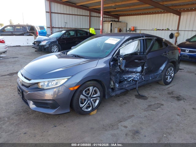 Honda Civic Lx 2018 2HGFC2F54JH601975 Image 2