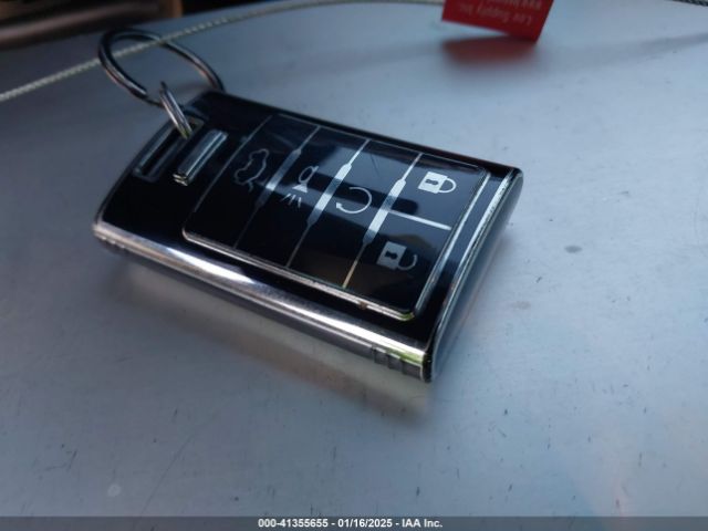 1G6DC1E33E0104011 Cadillac lfx