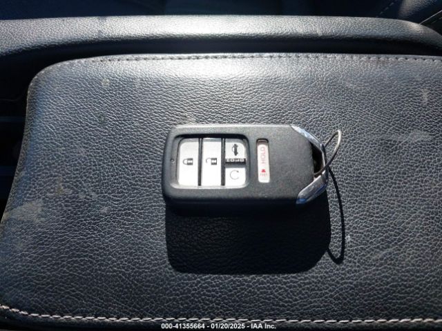 19XZE4F99NE017352 Honda Insight Touring