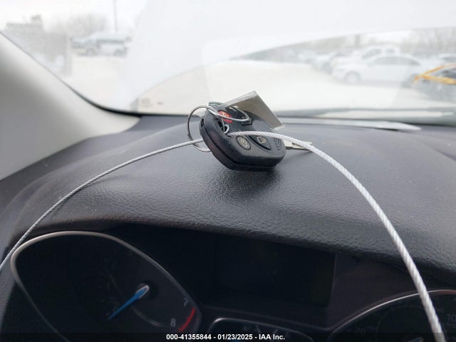 Ford FOCUS SE 2017 1FADP3K21HL318187 Image 11