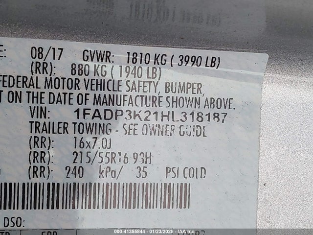 Ford FOCUS SE 2017 1FADP3K21HL318187 Image 9