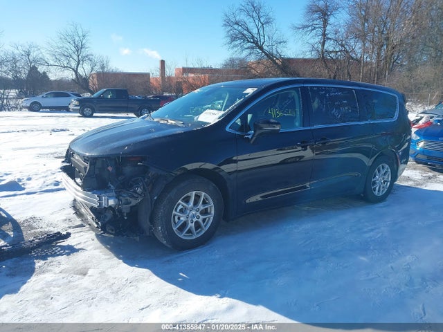 Chrysler Pacifica Touring L 2024 2C4RC1BG1RR145212 Image 15
