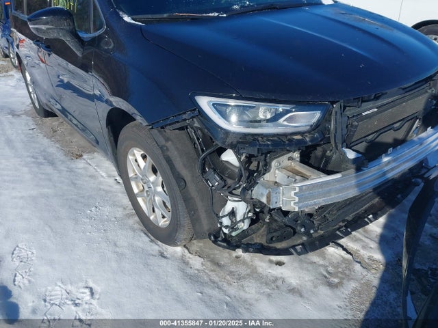 Chrysler Pacifica Touring L 2024 2C4RC1BG1RR145212 Image 19