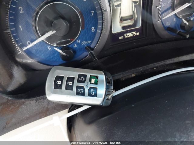 5TDDK3DC9FS115784 Toyota Sienna Xle/limited