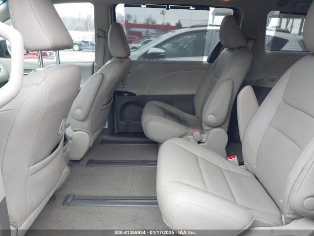 5TDDK3DC9FS115784 Toyota Sienna Xle/limited