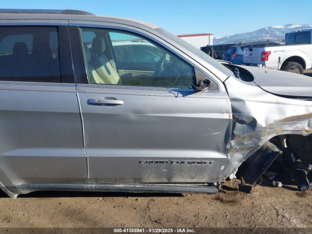 1C4RJEAG9JC126080 Jeep Grand Cherokee Laredo E 4x2