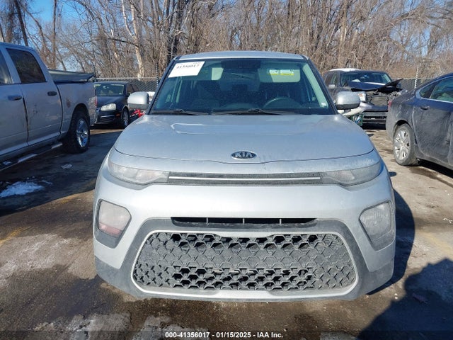 KIA SOUL LX 2020 KNDJ23AU7L7043392 Image 12
