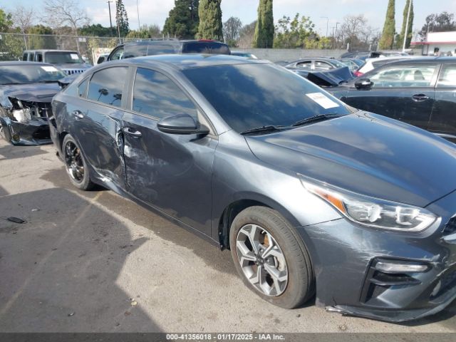 3KPF24AD7KE138688 KIA Forte Lxs