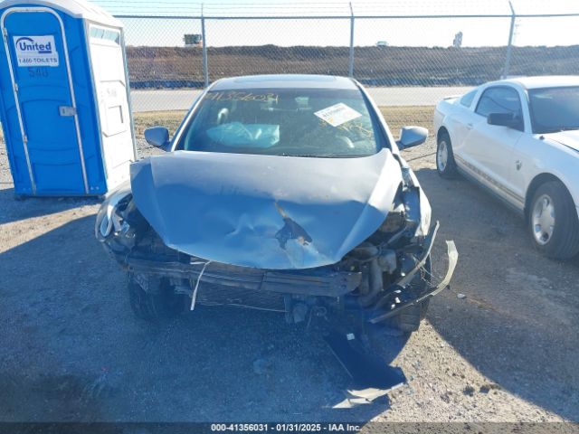 KMHDH4AE3FU225859 Hyundai ELANTRA SE