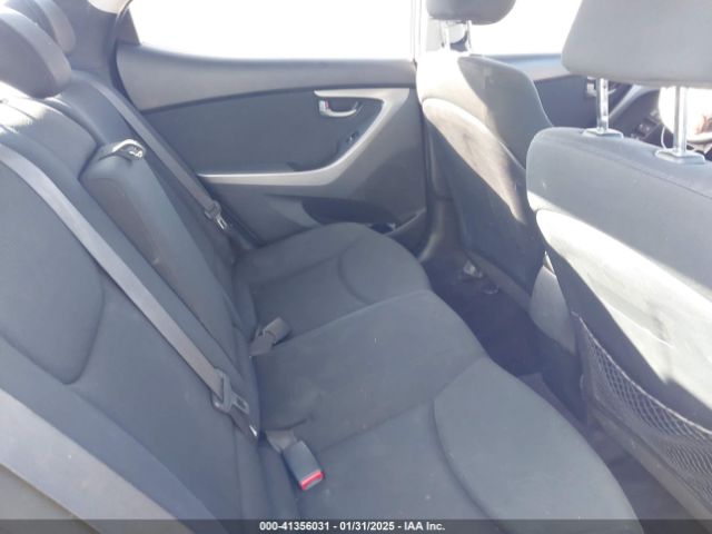KMHDH4AE3FU225859 Hyundai ELANTRA SE