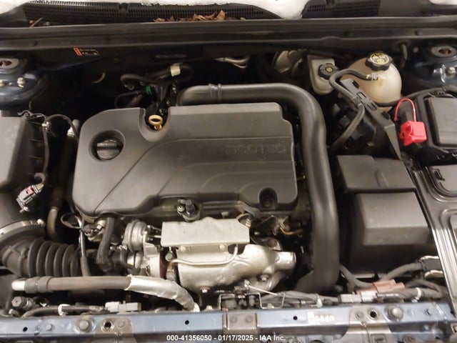 1G1ZD5STXLF000128 Chevrolet Malibu Fwd Lt