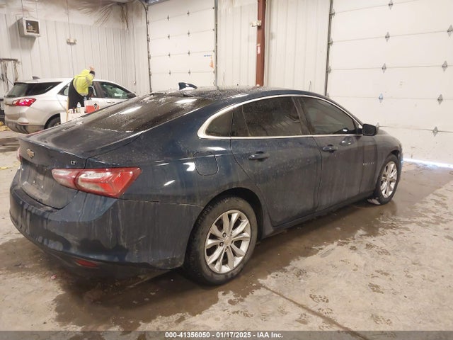 1G1ZD5STXLF000128 Chevrolet Malibu Fwd Lt