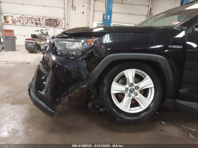 Toyota RAV4 2021 4T3L6RFVXMU024696 Image 17